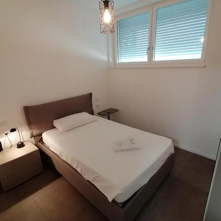 Apartment Suite Laura - Torri Del Benaco