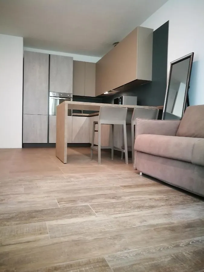 Suite Laura - Torri Del Benaco Apartment