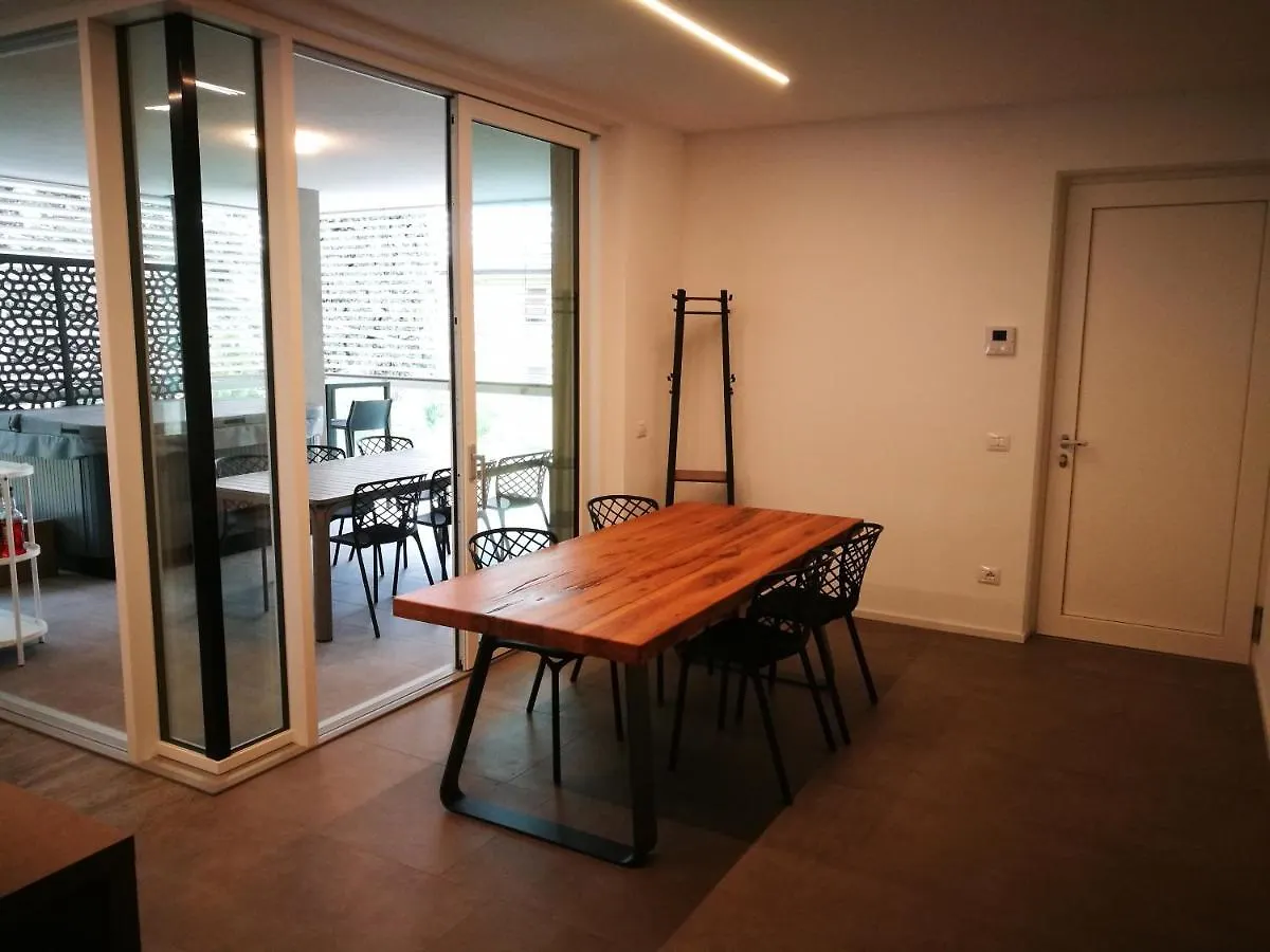 Suite Laura - Torri Del Benaco Apartment